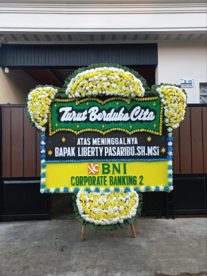 Papan Bunga Duka di Lorok Pakjo
